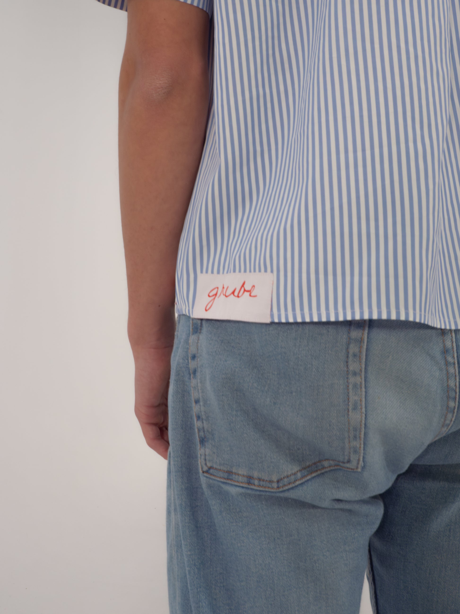 Grube white blue shirt